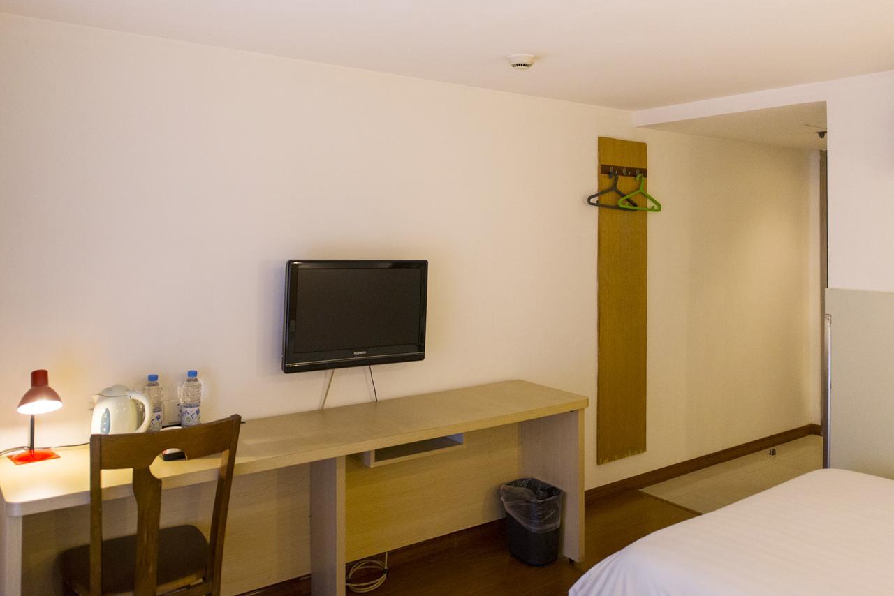 Motel Shanghai Pudong Avenue Yangpu Bridge Extérieur photo